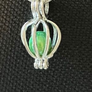 Green pearl necklace